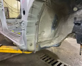Лонжерон TOYOTA