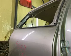 Крыло заднее TOYOTA