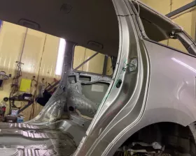 Крыло заднее TOYOTA