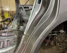 Крыло заднее TOYOTA