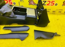 Бардачок между сиденьями TOYOTA LAND CRUISER PRADO 2021/Цвет 202 5891060240C0 GDJ150W/GDJ150R/GDJ150L/GDJ150/GDJ151W/GDJ151/GDJ155L/GDJ155R/GDJ155/GRJ150W/GRJ150L/GRJ150/GRJ151W/GRJ151/GRJ152/KDJ150/KDJ150L/KDJ155/TRJ150W/TRJ150L/TRJ150/TRJ152/TRJ155 1GDF