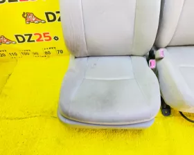 Сидение комплект TOYOTA
