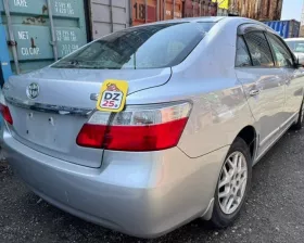 Петля капота Toyota