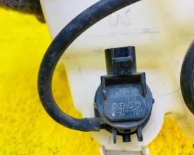 Бачок стеклоомывателя TOYOTA