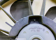 Радиатор основной TOYOTA PREMIO 2008/Цвет 1F7 1641022150 ZRT265 2ZRFE, передний