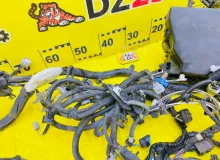 Коса под капот TOYOTA PREMIO 2008/Цвет 1F7 8211120B70 ZRT265 2ZRFE, передняя