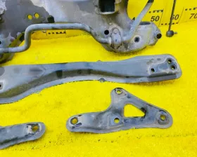 Балка под двс TOYOTA