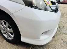 Бампер TOYOTA ISIS 2011 5211944440A0 ZGM15W 2ZRFAE, передний