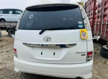 Дверь 5я TOYOTA ISIS 2011 6700544260 ZGM15W 2ZRFAE, задняя