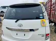 Дверь 5я TOYOTA ISIS 2011 6700544260 ZGM15W 2ZRFAE, задняя