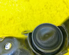 Подушка двигателя TOYOTA