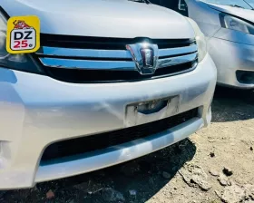 Бампер Toyota