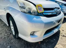 Бампер TOYOTA ISIS 2011 5211944440B0 ZGM15W 2ZRFAE, передний