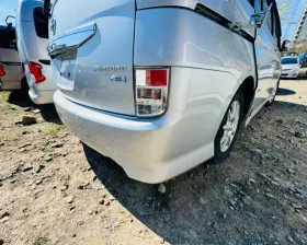 Бампер Toyota