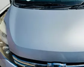Капот Toyota