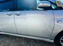 Дверь боковая TOYOTA ISIS 2011 6700144071 ZGM15W 2ZRFAE, передняя правая