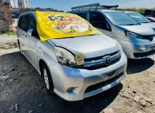 Дверь боковая TOYOTA ISIS 2011 6700344073 ZGM15W 2ZRFAE, задняя правая