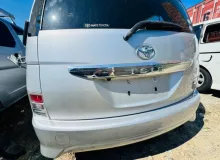 Дверь 5я TOYOTA ISIS 2011 6700544260 ZGM15W 2ZRFAE, задняя