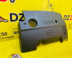 Пластиковая крышка на двс TOYOTA