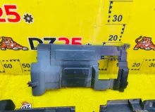 Защита радиатора TOYOTA SIENTA 2015 5328952100 NCP175G 1NZFE, передняя