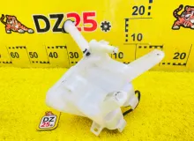 Бачок стеклоомывателя TOYOTA SIENTA 2015 8531552420 NCP175G 1NZFE, передний
