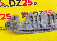 Защита бампера TOYOTA SIENTA 2015 5261852100 NCP175G 1NZFE, передняя