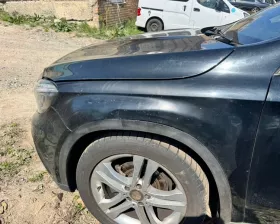 Крыло Mercedes-Benz