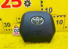 Подушка безопасности водителя TOYOTA SIENTA С ЗАРЯДОМ|2015 4513052810C0 NCP175G 1NZFE, передняя