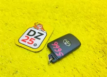 Ключ зажигания TOYOTA SIENTA 2015 8990428561 NCP175G 1NZFE, передний