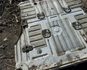 Тазик железный Toyota