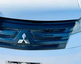 Решетка радиатора Nissan
