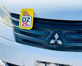 Решетка радиатора Nissan