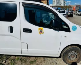 Дверь боковая Nissan