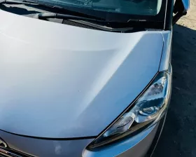 Капот Toyota