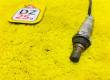 Лямбда-зонд TOYOTA SIENTA 2015 8946552810 NCP175G 1NZFE, передний