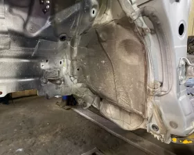 Лонжерон TOYOTA