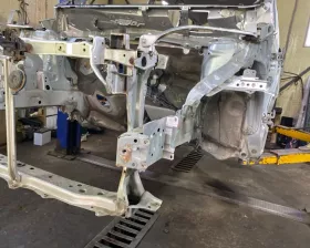 Лонжерон TOYOTA