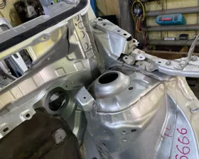 Лонжерон TOYOTA