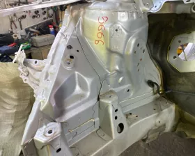 Лонжерон TOYOTA