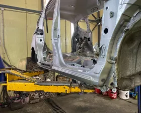 Порог кузова TOYOTA