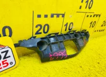 Крепление бампера TOYOTA WISH 2013/Цвет 070 5211668041 ZGE20W 2ZRFAE, переднее левое