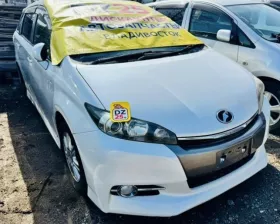 Крепление бампера TOYOTA