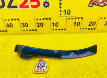 Накладка на крыло TOYOTA VOXY 2014/Цвет 221 7690728100 ZWR80G 2ZRFXE, задняя правая