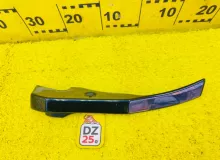 Накладка на крыло TOYOTA VOXY 2014/Цвет 221 7690728100 ZWR80G 2ZRFXE, задняя правая