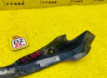 Накладка на крыло TOYOTA VOXY 2014/Цвет 202 7690728100 ZWR80G 2ZRFXE, задняя правая