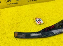 Накладка на крыло TOYOTA VOXY 2014/Цвет 202 7690728100 ZWR80G 2ZRFXE, задняя правая