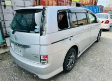 Дверь боковая TOYOTA ISIS 2011 6700344073 ZGM15W 2ZRFAE, задняя правая