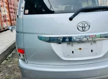 Дверь 5я TOYOTA ISIS 2011/Цвет 1F7 6700544260 ZGM15W 2ZRFAE, задняя