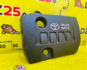 Пластиковая крышка на двс TOYOTA
