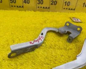 Петля капота TOYOTA